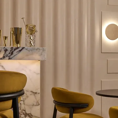 Otel Borghese Contemporary