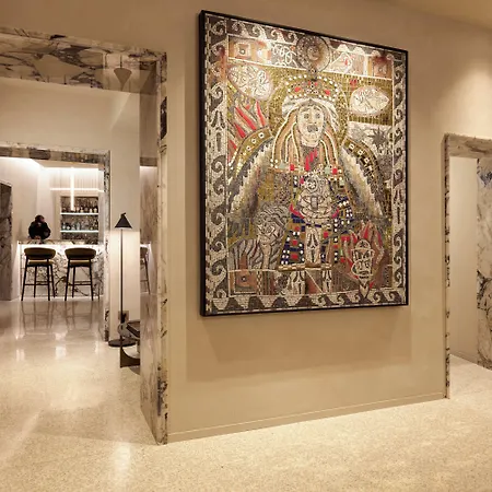 Borghese Contemporary