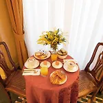 Hotel Borghese Contemporary 4*