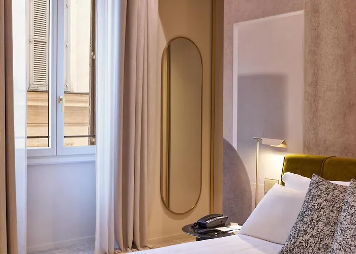 Hotel Borghese Contemporary