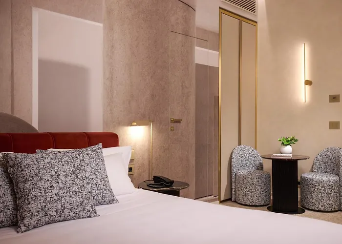 Hotel Borghese Contemporary
