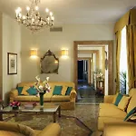 Borghese Contemporary 호텔