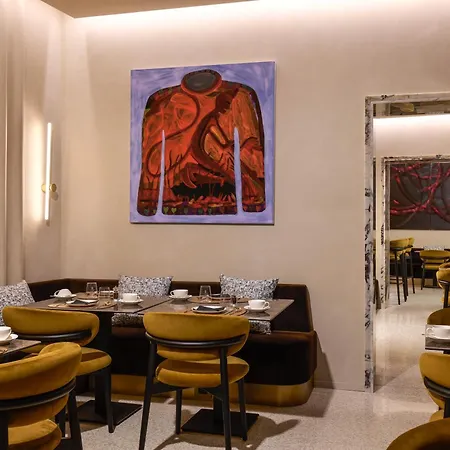 Borghese Contemporary