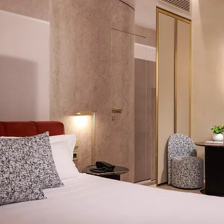 Отель Borghese Contemporary