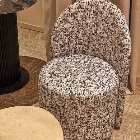 Borghese Contemporary