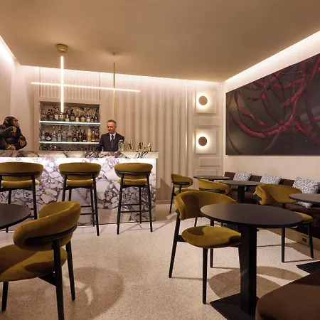 Borghese Contemporary