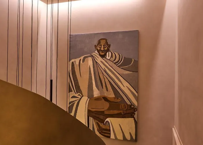 Borghese Contemporary 4*