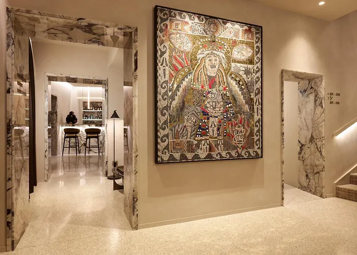 Borghese Contemporary