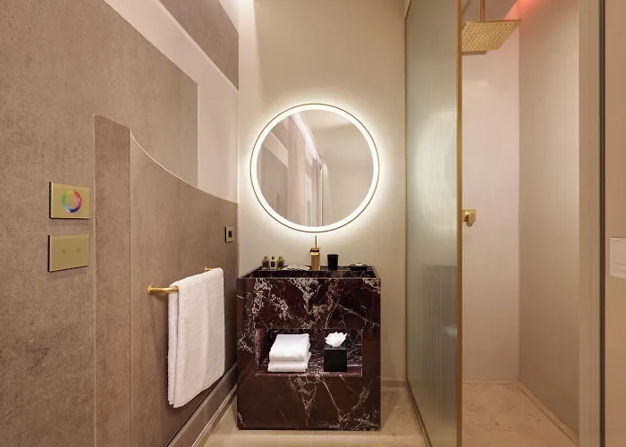 Borghese Contemporary 4* Rom