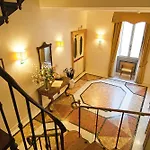 Borghese Contemporary 4* Rom