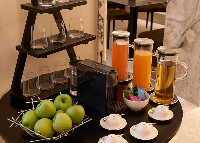 فندق Borghese Contemporary 4*