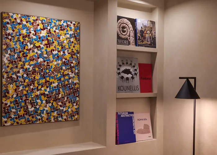 فندق Borghese Contemporary 4*