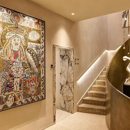 Borghese Contemporary 4*